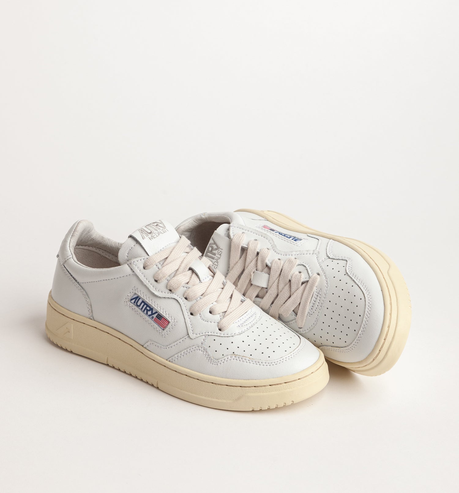 AUTRY Men Medalist LL15  - Leder weiß