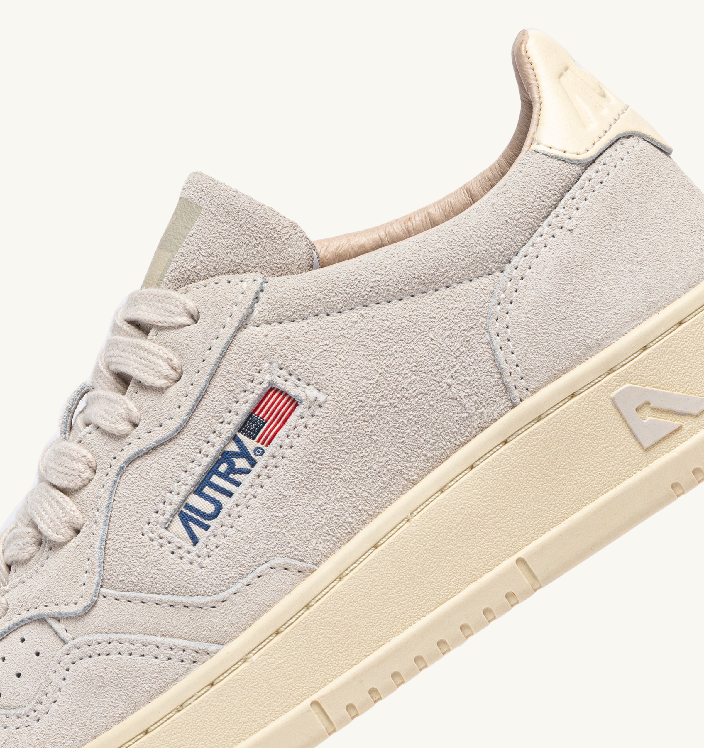 AUTRY Man Medalist UH01-Suede marble/weiß