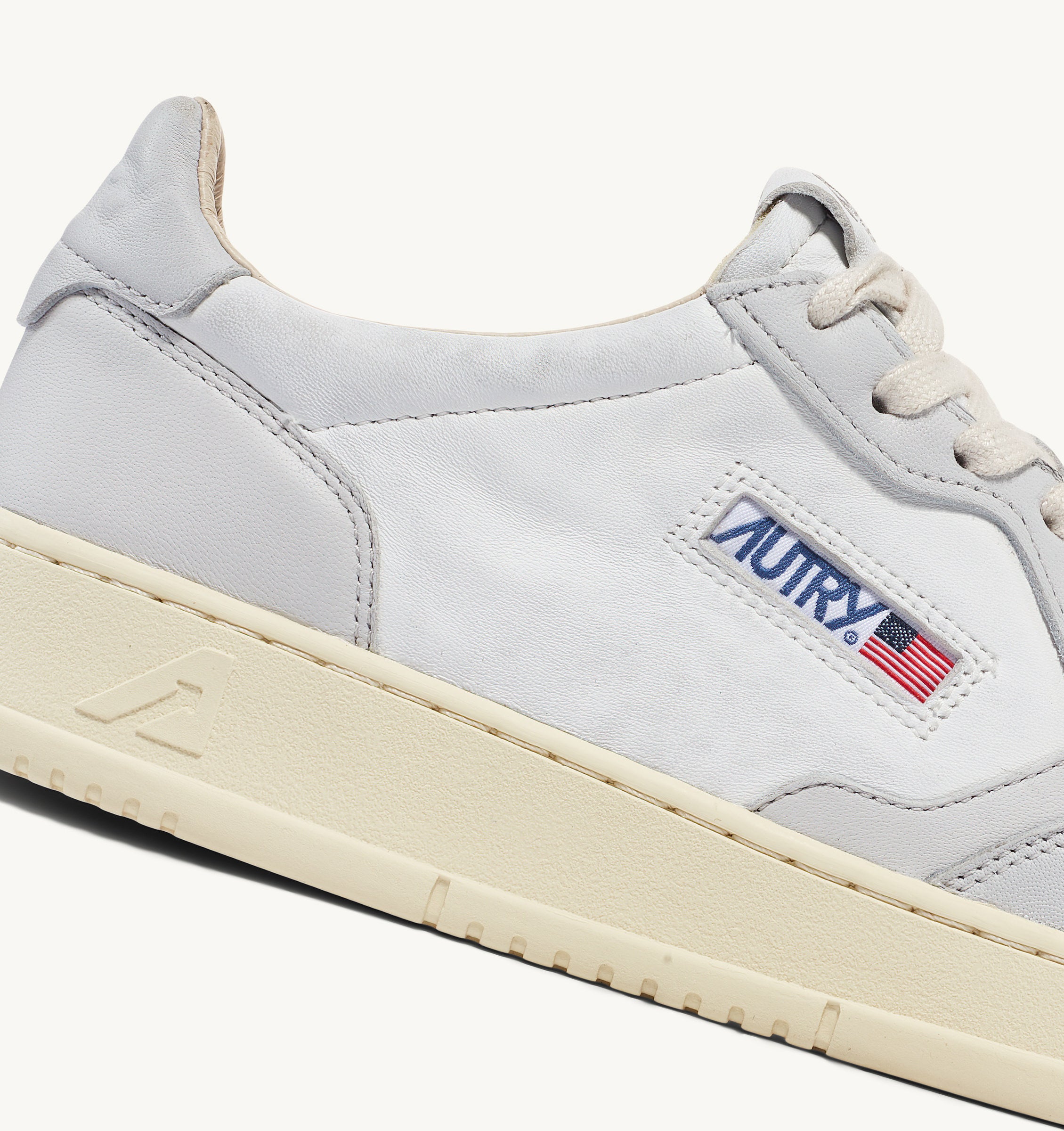AUTRY Women Medalist GH03 - Goat/Wash WHT/VAPOR