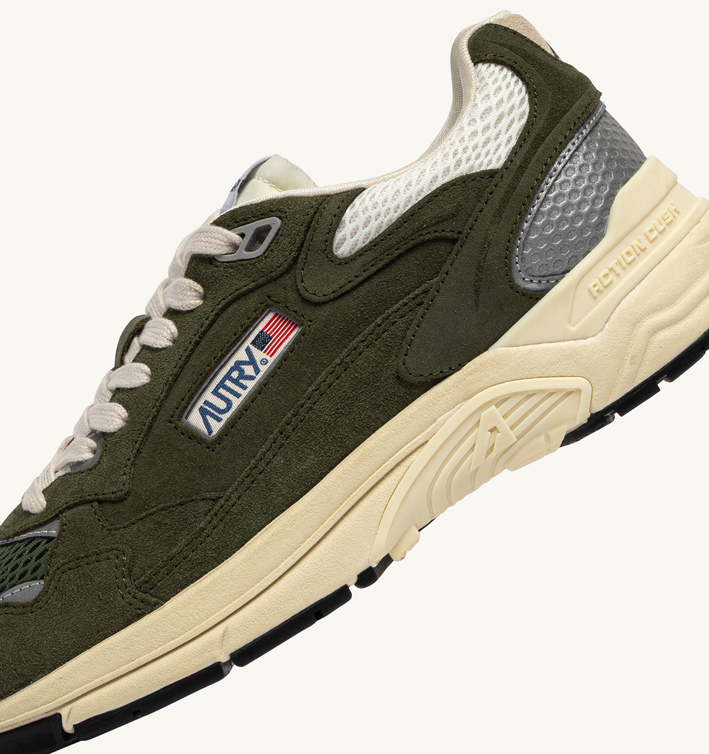 AUTRY Man Hyperway UM24 - Suede/Mesh Salvia/Marshmallow