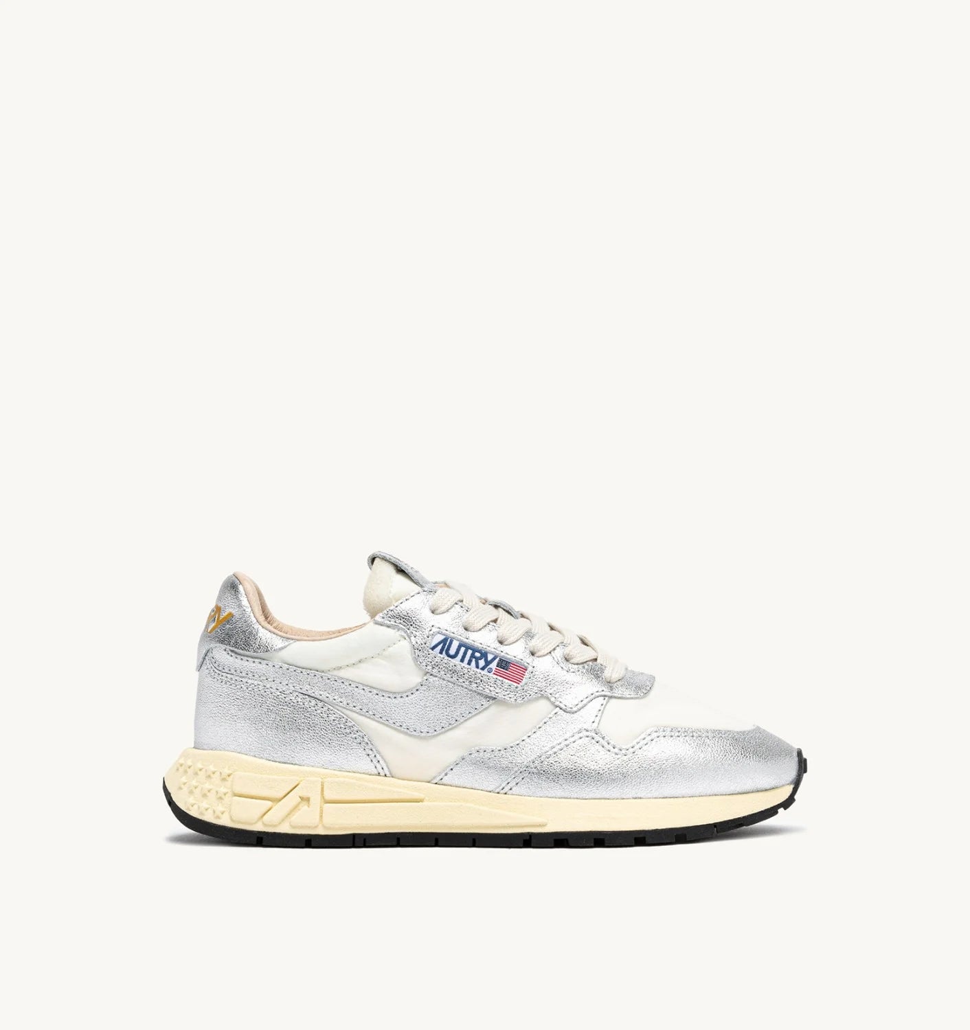 AUTRY Women Reelwind AN01-LamLeat/Nylon white/silver